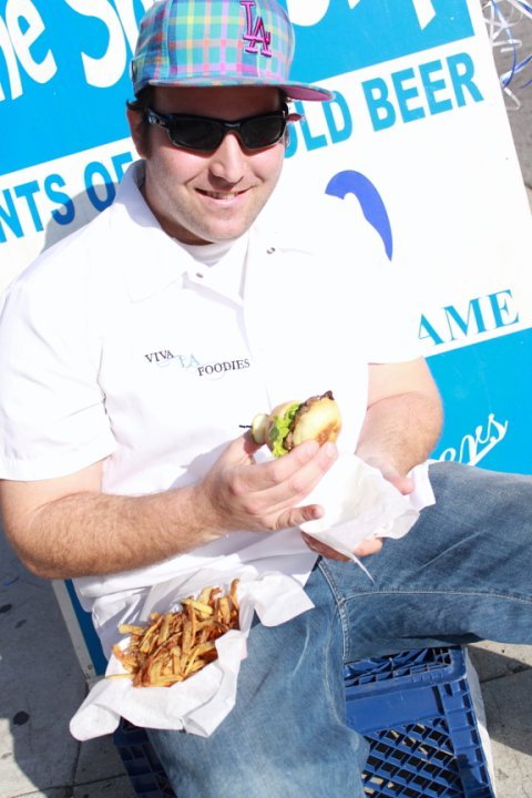 Adam Rubenstein from www.vivalafoodies.com sits down to enjoy his pattywagonburgers.com at the Shortstop Bar